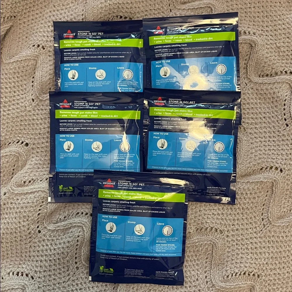 Bissell Stomp 'N Go Pet Stain Lifting Pads - Blue and Green